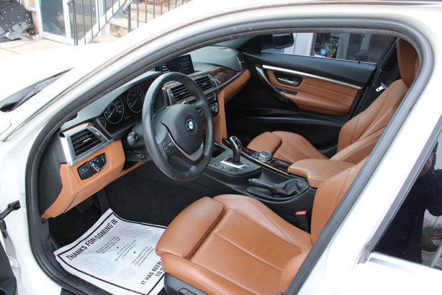 Used BMW 3 Series 330i xDrive 2017 | NY Luxury Motors. Elmont, New York Used BMW 3 Series 330i xDrive 2017 | NY Luxury Motors. Elmont, New York