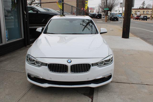 Used BMW 3 Series 330i xDrive 2017 | NY Luxury Motors. Elmont, New York Used BMW 3 Series 330i xDrive 2017 | NY Luxury Motors. Elmont, New York