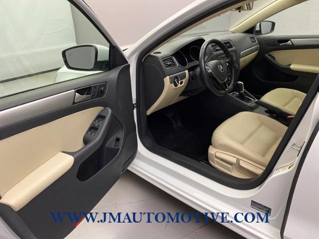 2017 Volkswagen Jetta 1.4T SE Auto, available for sale in Naugatuck, Connecticut | J&M Automotive Sls&Svc LLC. Naugatuck, Connecticut 2017 Volkswagen Jetta 1.4T SE Auto, available for sale in Naugatuck, Connecticut | J&M Automotive Sls&Svc LLC. Naugatuck, Connecticut