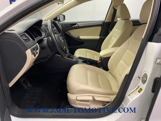 2017 Volkswagen Jetta 1.4T SE Auto, available for sale in Naugatuck, Connecticut | J&M Automotive Sls&Svc LLC. Naugatuck, Connecticut 2017 Volkswagen Jetta 1.4T SE Auto, available for sale in Naugatuck, Connecticut | J&M Automotive Sls&Svc LLC. Naugatuck, Connecticut
