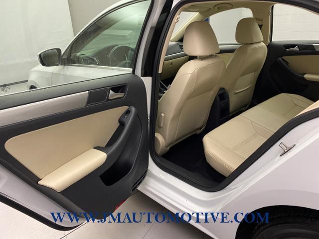 2017 Volkswagen Jetta 1.4T SE Auto, available for sale in Naugatuck, Connecticut | J&M Automotive Sls&Svc LLC. Naugatuck, Connecticut 2017 Volkswagen Jetta 1.4T SE Auto, available for sale in Naugatuck, Connecticut | J&M Automotive Sls&Svc LLC. Naugatuck, Connecticut