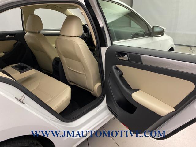 2017 Volkswagen Jetta 1.4T SE Auto, available for sale in Naugatuck, Connecticut | J&M Automotive Sls&Svc LLC. Naugatuck, Connecticut 2017 Volkswagen Jetta 1.4T SE Auto, available for sale in Naugatuck, Connecticut | J&M Automotive Sls&Svc LLC. Naugatuck, Connecticut