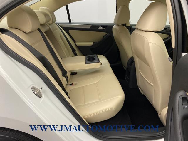 2017 Volkswagen Jetta 1.4T SE Auto, available for sale in Naugatuck, Connecticut | J&M Automotive Sls&Svc LLC. Naugatuck, Connecticut 2017 Volkswagen Jetta 1.4T SE Auto, available for sale in Naugatuck, Connecticut | J&M Automotive Sls&Svc LLC. Naugatuck, Connecticut