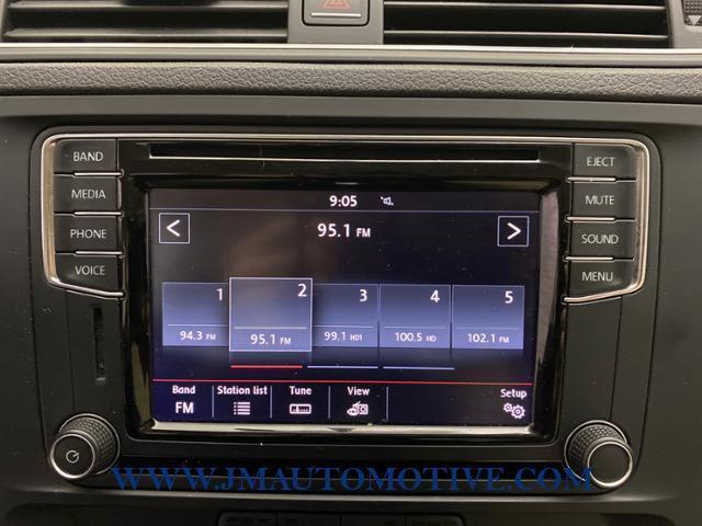 2017 Volkswagen Jetta 1.4T SE Auto, available for sale in Naugatuck, Connecticut | J&M Automotive Sls&Svc LLC. Naugatuck, Connecticut 2017 Volkswagen Jetta 1.4T SE Auto, available for sale in Naugatuck, Connecticut | J&M Automotive Sls&Svc LLC. Naugatuck, Connecticut