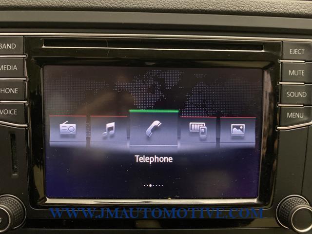 2017 Volkswagen Jetta 1.4T SE Auto, available for sale in Naugatuck, Connecticut | J&M Automotive Sls&Svc LLC. Naugatuck, Connecticut 2017 Volkswagen Jetta 1.4T SE Auto, available for sale in Naugatuck, Connecticut | J&M Automotive Sls&Svc LLC. Naugatuck, Connecticut