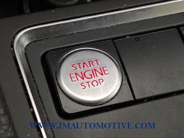 2017 Volkswagen Jetta 1.4T SE Auto, available for sale in Naugatuck, Connecticut | J&M Automotive Sls&Svc LLC. Naugatuck, Connecticut 2017 Volkswagen Jetta 1.4T SE Auto, available for sale in Naugatuck, Connecticut | J&M Automotive Sls&Svc LLC. Naugatuck, Connecticut