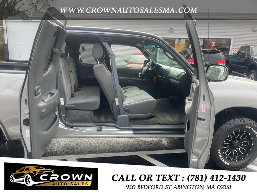 2005 Toyota Tundra AccessCab V8 SR5 4WD, available for sale in Abington, Massachusetts | Crown Auto Sales. Abington, Massachusetts 2005 Toyota Tundra AccessCab V8 SR5 4WD, available for sale in Abington, Massachusetts | Crown Auto Sales. Abington, Massachusetts