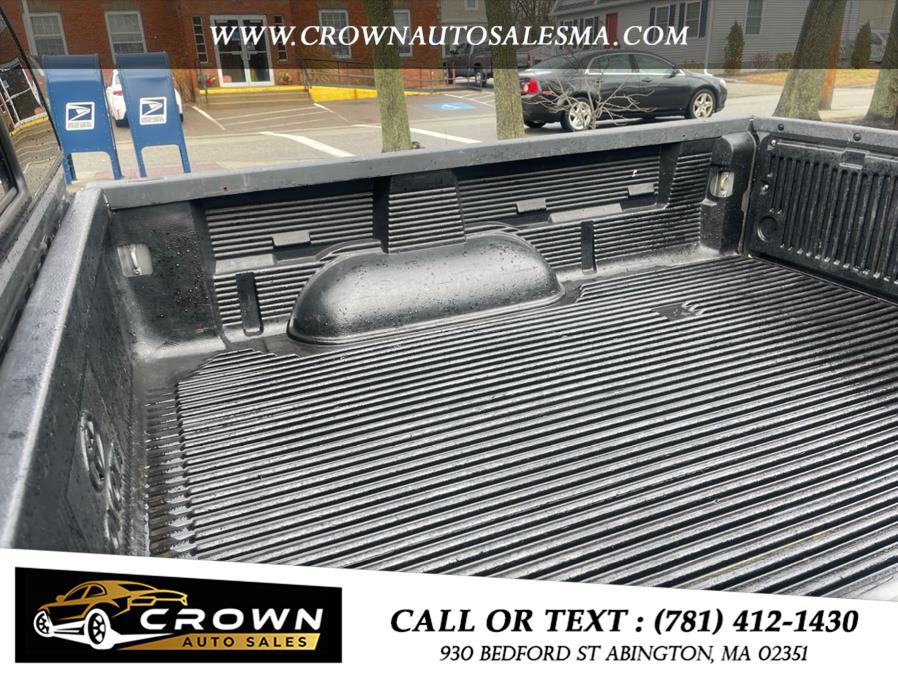 2005 Toyota Tundra AccessCab V8 SR5 4WD, available for sale in Abington, Massachusetts | Crown Auto Sales. Abington, Massachusetts 2005 Toyota Tundra AccessCab V8 SR5 4WD, available for sale in Abington, Massachusetts | Crown Auto Sales. Abington, Massachusetts