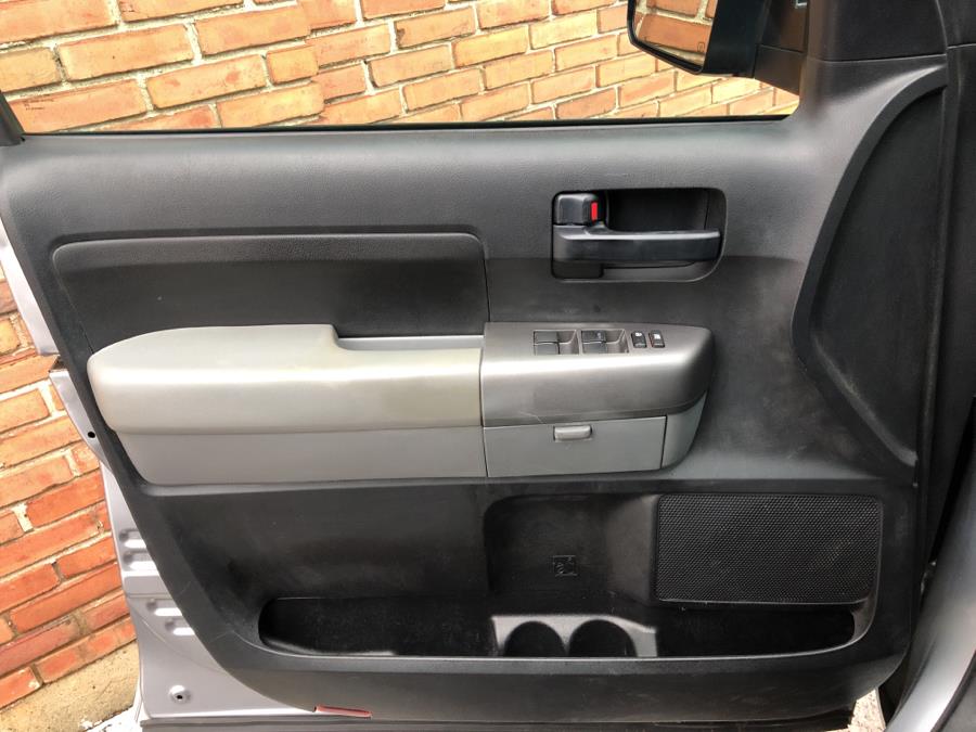 2013 Toyota Tundra 4WD Truck Double Cab, available for sale in Waterbury, Connecticut | National Auto Brokers, Inc.. Waterbury, Connecticut 2013 Toyota Tundra 4WD Truck Double Cab, available for sale in Waterbury, Connecticut | National Auto Brokers, Inc.. Waterbury, Connecticut