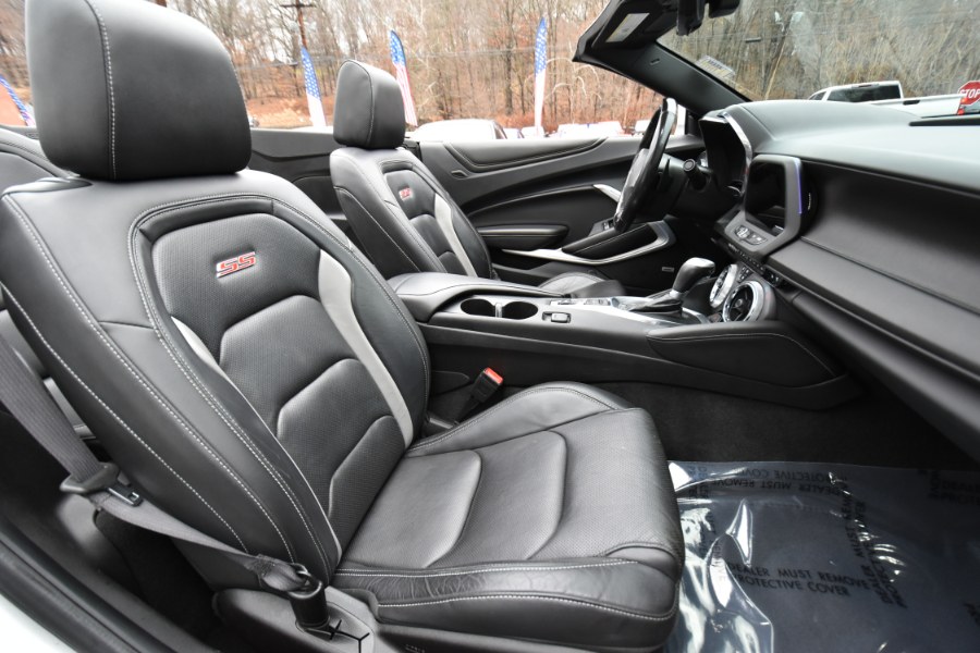 Used Chevrolet Camaro 2dr Conv 2SS 2019 | Highline Car Connection. Waterbury, Connecticut Used Chevrolet Camaro 2dr Conv 2SS 2019 | Highline Car Connection. Waterbury, Connecticut