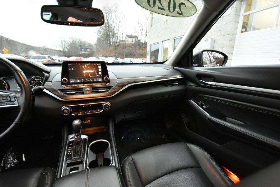 2020 Nissan Altima 2.5 SL Sedan, available for sale in Waterbury, Connecticut | Highline Car Connection. Waterbury, Connecticut 2020 Nissan Altima 2.5 SL Sedan, available for sale in Waterbury, Connecticut | Highline Car Connection. Waterbury, Connecticut
