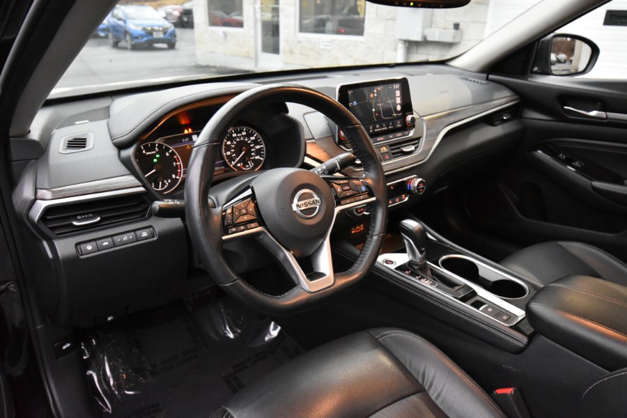 2020 Nissan Altima 2.5 SL Sedan, available for sale in Waterbury, Connecticut | Highline Car Connection. Waterbury, Connecticut 2020 Nissan Altima 2.5 SL Sedan, available for sale in Waterbury, Connecticut | Highline Car Connection. Waterbury, Connecticut