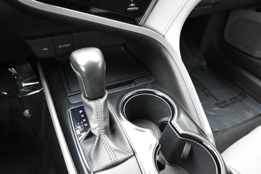 2020 Toyota Camry SE Auto, available for sale in Waterbury, Connecticut | Highline Car Connection. Waterbury, Connecticut 2020 Toyota Camry SE Auto, available for sale in Waterbury, Connecticut | Highline Car Connection. Waterbury, Connecticut