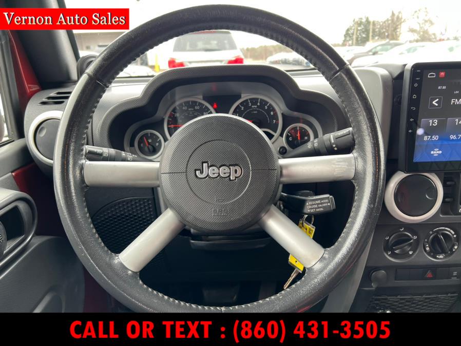 2009 Jeep Wrangler Unlimited 4WD 4dr Sahara, available for sale in Manchester, Connecticut | Vernon Auto Sale & Service. Manchester, Connecticut 2009 Jeep Wrangler Unlimited 4WD 4dr Sahara, available for sale in Manchester, Connecticut | Vernon Auto Sale & Service. Manchester, Connecticut