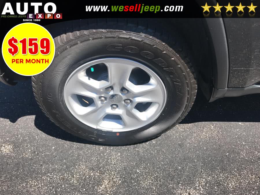 2014 Jeep Grand Cherokee 4WD 4dr Laredo, available for sale in Huntington, New York | Auto Expo. Huntington, New York 2014 Jeep Grand Cherokee 4WD 4dr Laredo, available for sale in Huntington, New York | Auto Expo. Huntington, New York