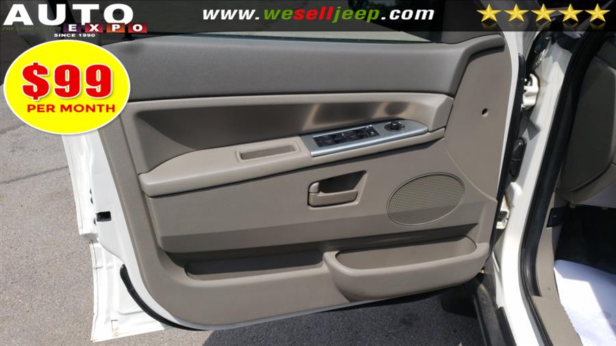 2005 Jeep Grand Cherokee 4dr Laredo 4WD, available for sale in Huntington, New York | Auto Expo. Huntington, New York 2005 Jeep Grand Cherokee 4dr Laredo 4WD, available for sale in Huntington, New York | Auto Expo. Huntington, New York