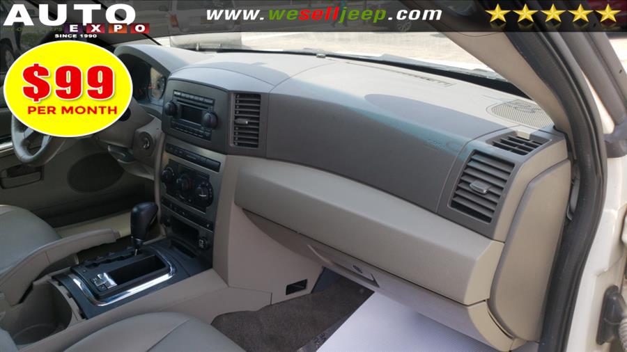 2005 Jeep Grand Cherokee 4dr Laredo 4WD, available for sale in Huntington, New York | Auto Expo. Huntington, New York 2005 Jeep Grand Cherokee 4dr Laredo 4WD, available for sale in Huntington, New York | Auto Expo. Huntington, New York