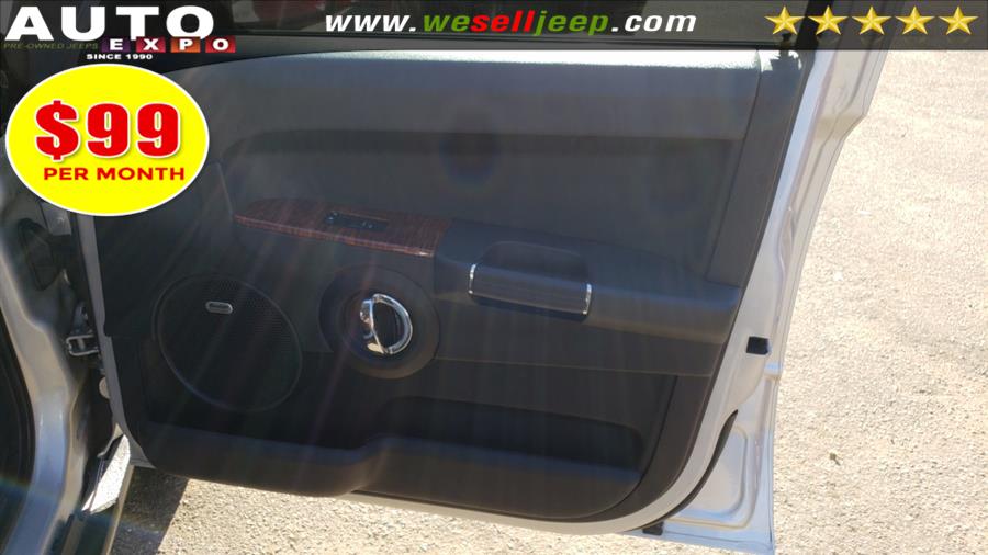 2009 Jeep Commander 4WD 4dr Limited, available for sale in Huntington, New York | Auto Expo. Huntington, New York 2009 Jeep Commander 4WD 4dr Limited, available for sale in Huntington, New York | Auto Expo. Huntington, New York