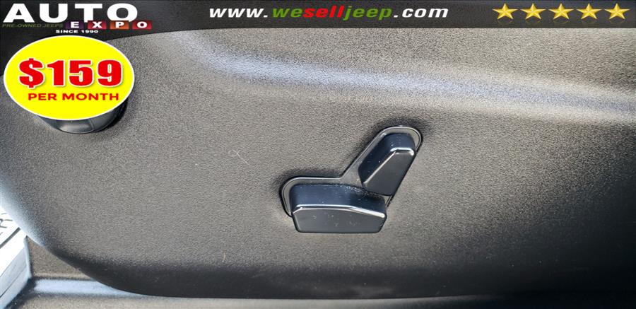 2013 Jeep Grand Cherokee 4WD 4dr Laredo, available for sale in Huntington, New York | Auto Expo. Huntington, New York 2013 Jeep Grand Cherokee 4WD 4dr Laredo, available for sale in Huntington, New York | Auto Expo. Huntington, New York