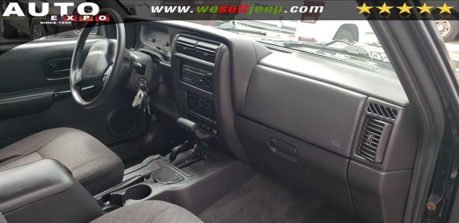 2001 Jeep Cherokee 4dr Limited 4WD, available for sale in Huntington, New York | Auto Expo. Huntington, New York 2001 Jeep Cherokee 4dr Limited 4WD, available for sale in Huntington, New York | Auto Expo. Huntington, New York