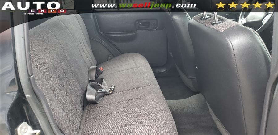 2001 Jeep Cherokee 4dr Limited 4WD, available for sale in Huntington, New York | Auto Expo. Huntington, New York 2001 Jeep Cherokee 4dr Limited 4WD, available for sale in Huntington, New York | Auto Expo. Huntington, New York