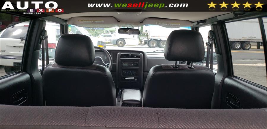 2001 Jeep Cherokee 4dr Limited 4WD, available for sale in Huntington, New York | Auto Expo. Huntington, New York 2001 Jeep Cherokee 4dr Limited 4WD, available for sale in Huntington, New York | Auto Expo. Huntington, New York
