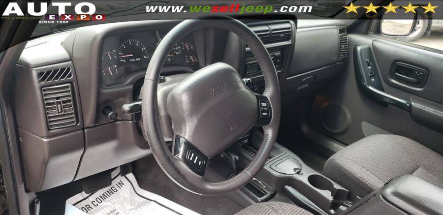 2001 Jeep Cherokee 4dr Limited 4WD, available for sale in Huntington, New York | Auto Expo. Huntington, New York 2001 Jeep Cherokee 4dr Limited 4WD, available for sale in Huntington, New York | Auto Expo. Huntington, New York