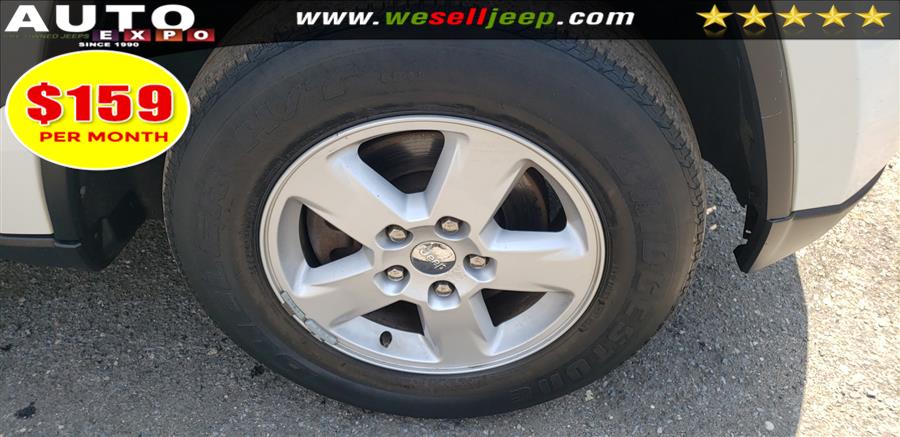 2011 Jeep GRAND CHEROKEE LAREDO, available for sale in Huntington, New York | Auto Expo. Huntington, New York 2011 Jeep GRAND CHEROKEE LAREDO, available for sale in Huntington, New York | Auto Expo. Huntington, New York