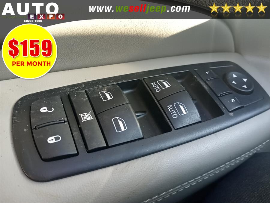 2012 Jeep Grand Cherokee 4WD 4dr Laredo, available for sale in Huntington, New York | Auto Expo. Huntington, New York 2012 Jeep Grand Cherokee 4WD 4dr Laredo, available for sale in Huntington, New York | Auto Expo. Huntington, New York