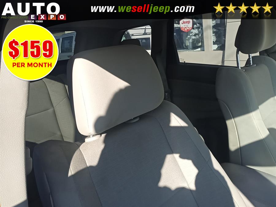 2012 Jeep Grand Cherokee 4WD 4dr Laredo, available for sale in Huntington, New York | Auto Expo. Huntington, New York 2012 Jeep Grand Cherokee 4WD 4dr Laredo, available for sale in Huntington, New York | Auto Expo. Huntington, New York