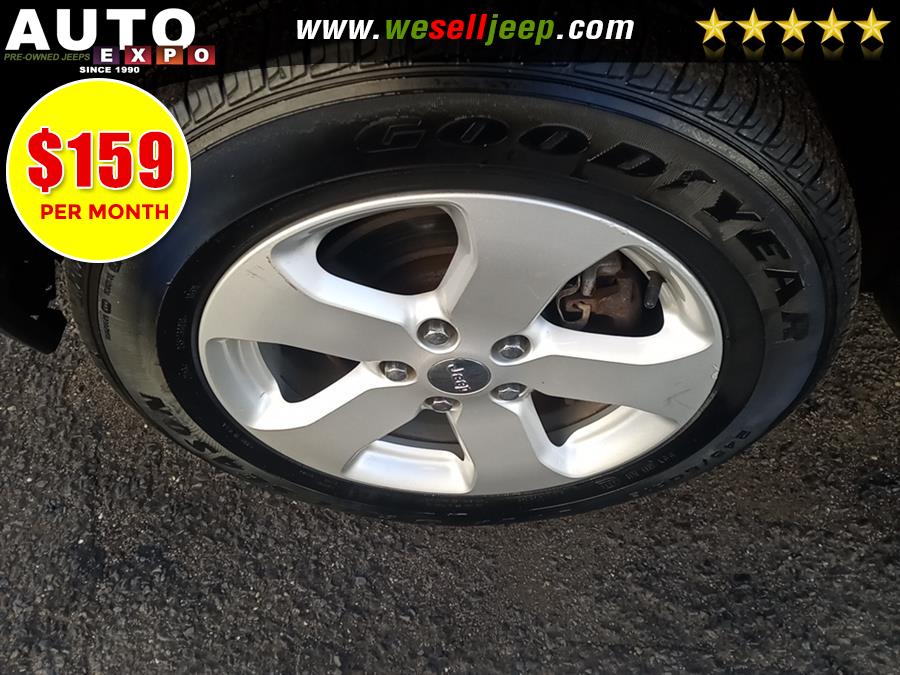 2012 Jeep Grand Cherokee 4WD 4dr Laredo, available for sale in Huntington, New York | Auto Expo. Huntington, New York 2012 Jeep Grand Cherokee 4WD 4dr Laredo, available for sale in Huntington, New York | Auto Expo. Huntington, New York