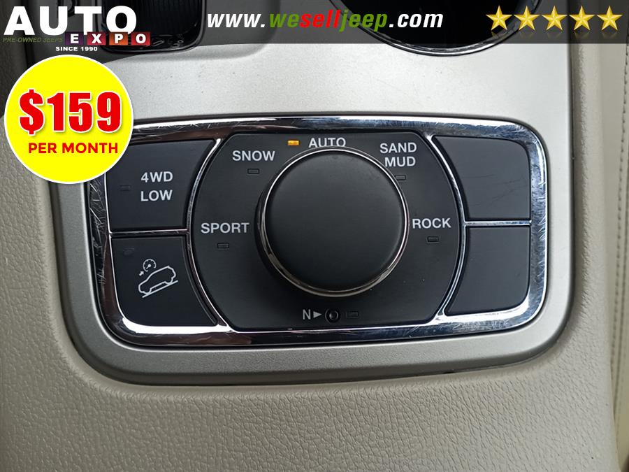 2012 Jeep Grand Cherokee 4WD 4dr Limited, available for sale in Huntington, New York | Auto Expo. Huntington, New York 2012 Jeep Grand Cherokee 4WD 4dr Limited, available for sale in Huntington, New York | Auto Expo. Huntington, New York
