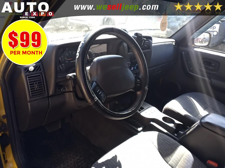 2001 Jeep Cherokee 4dr Sport 4WD, available for sale in Huntington, New York | Auto Expo. Huntington, New York 2001 Jeep Cherokee 4dr Sport 4WD, available for sale in Huntington, New York | Auto Expo. Huntington, New York