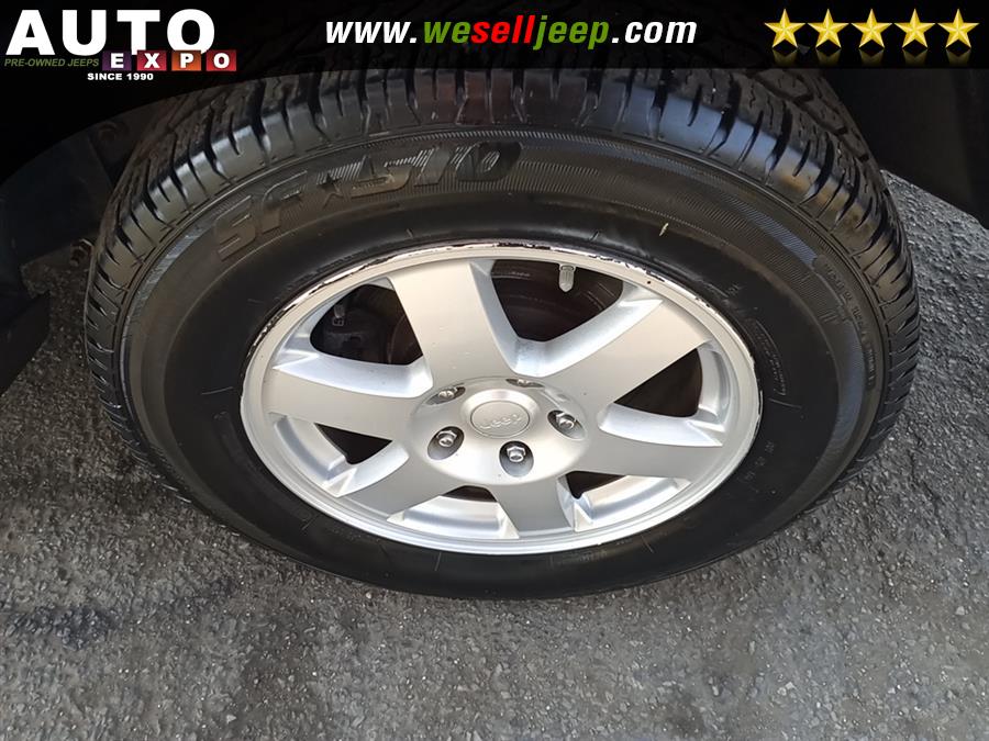 2008 Jeep Grand Cherokee 4WD 4dr Laredo, available for sale in Huntington, New York | Auto Expo. Huntington, New York 2008 Jeep Grand Cherokee 4WD 4dr Laredo, available for sale in Huntington, New York | Auto Expo. Huntington, New York