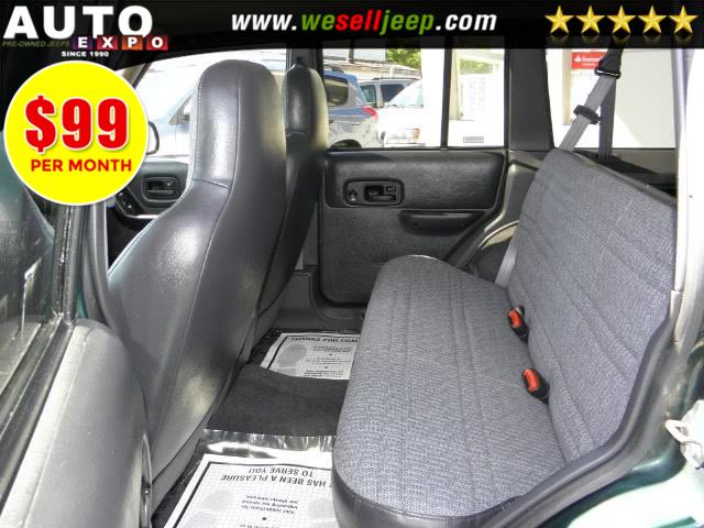 2001 Jeep Cherokee 4dr Sport 4WD, available for sale in Huntington, New York | Auto Expo. Huntington, New York 2001 Jeep Cherokee 4dr Sport 4WD, available for sale in Huntington, New York | Auto Expo. Huntington, New York