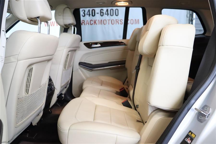 2018 Mercedes-benz Gls 550 4MATIC, available for sale in Paterson, New Jersey | Fast Track Motors. Paterson, New Jersey 2018 Mercedes-benz Gls 550 4MATIC, available for sale in Paterson, New Jersey | Fast Track Motors. Paterson, New Jersey
