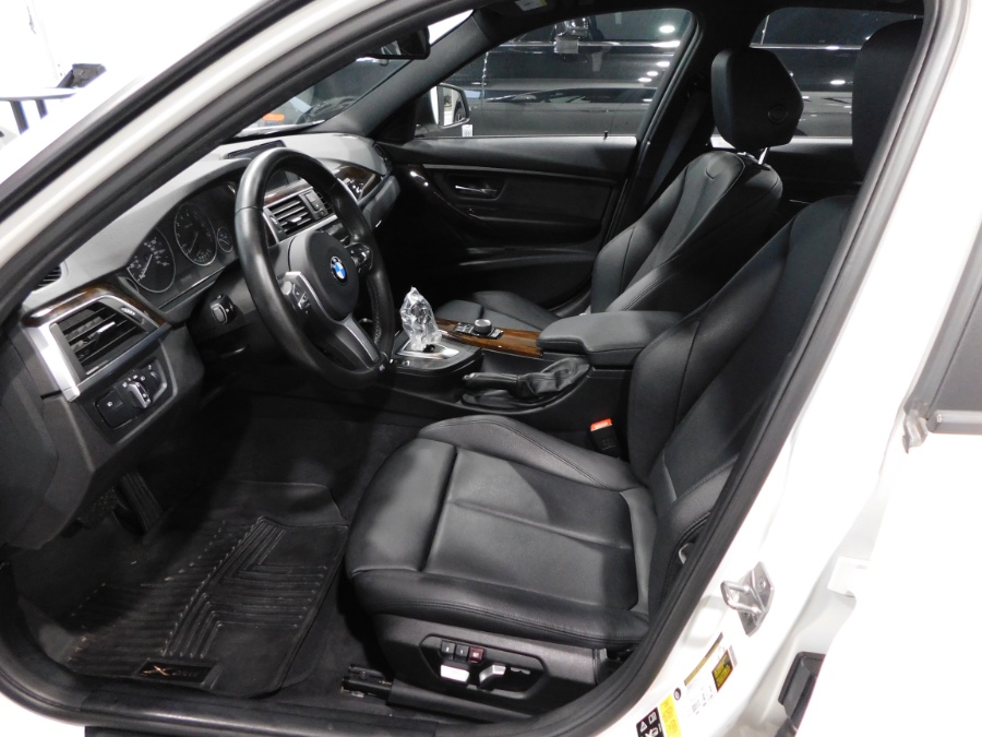 2016 BMW 3 Series 4dr Sdn 320i xDrive AWD, available for sale in Lodi, New Jersey | Auto Gallery. Lodi, New Jersey 2016 BMW 3 Series 4dr Sdn 320i xDrive AWD, available for sale in Lodi, New Jersey | Auto Gallery. Lodi, New Jersey