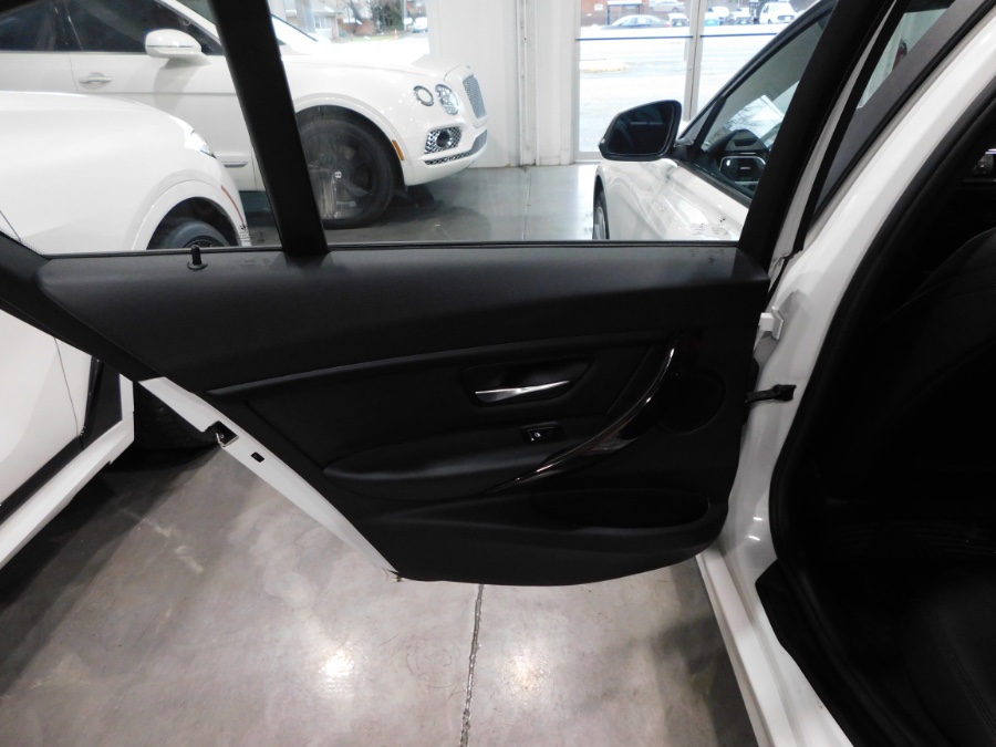 2016 BMW 3 Series 4dr Sdn 320i xDrive AWD, available for sale in Lodi, New Jersey | Auto Gallery. Lodi, New Jersey 2016 BMW 3 Series 4dr Sdn 320i xDrive AWD, available for sale in Lodi, New Jersey | Auto Gallery. Lodi, New Jersey