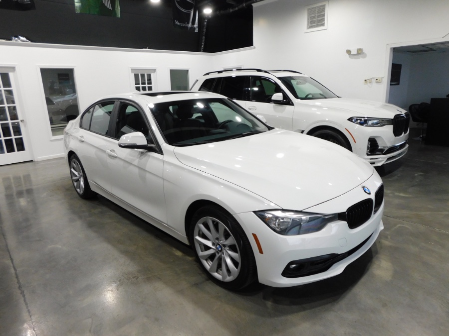 2016 BMW 3 Series 4dr Sdn 320i xDrive AWD, available for sale in Lodi, New Jersey | Auto Gallery. Lodi, New Jersey 2016 BMW 3 Series 4dr Sdn 320i xDrive AWD, available for sale in Lodi, New Jersey | Auto Gallery. Lodi, New Jersey