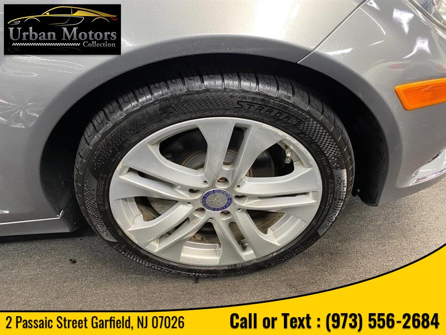 2012 Mercedes-benz C-class C 300 Luxury, available for sale in Garfield, New Jersey | Urban Motors Collection. Garfield, New Jersey 2012 Mercedes-benz C-class C 300 Luxury, available for sale in Garfield, New Jersey | Urban Motors Collection. Garfield, New Jersey