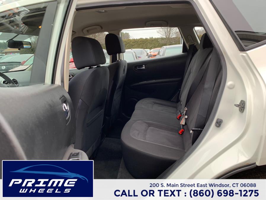 Used Nissan Rogue Select AWD 4dr S 2014 | Prime Wheels. East Windsor, Connecticut Used Nissan Rogue Select AWD 4dr S 2014 | Prime Wheels. East Windsor, Connecticut