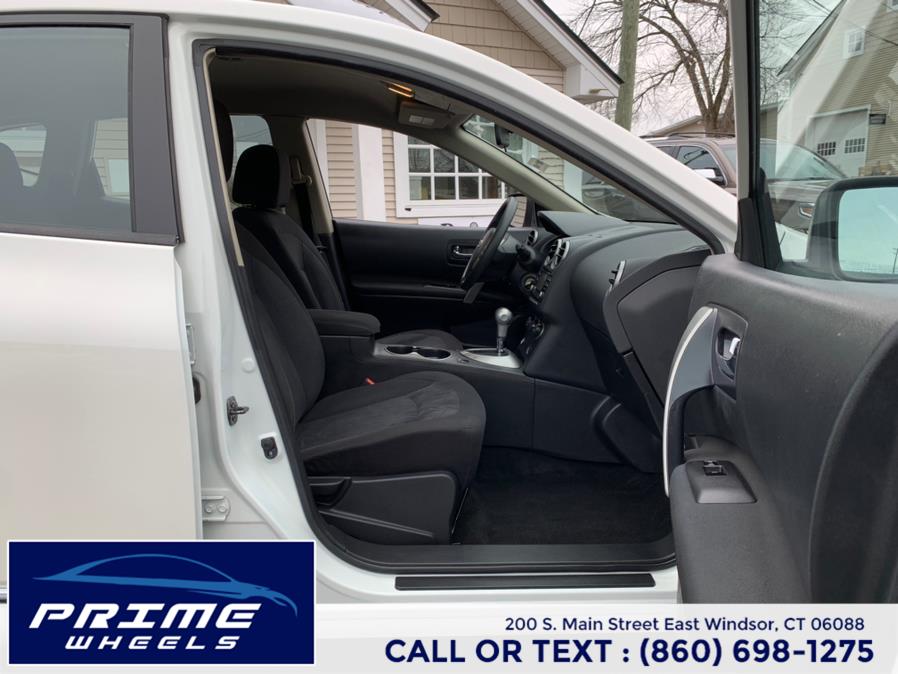 Used Nissan Rogue Select AWD 4dr S 2014 | Prime Wheels. East Windsor, Connecticut Used Nissan Rogue Select AWD 4dr S 2014 | Prime Wheels. East Windsor, Connecticut