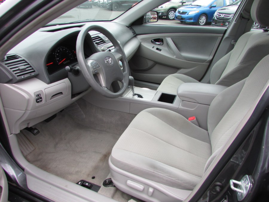 2008 Toyota Camry 4dr Sdn V6 Auto LE (Natl), available for sale in East Windsor, Connecticut | United Auto Sales of E Windsor, Inc. East Windsor, Connecticut 2008 Toyota Camry 4dr Sdn V6 Auto LE (Natl), available for sale in East Windsor, Connecticut | United Auto Sales of E Windsor, Inc. East Windsor, Connecticut