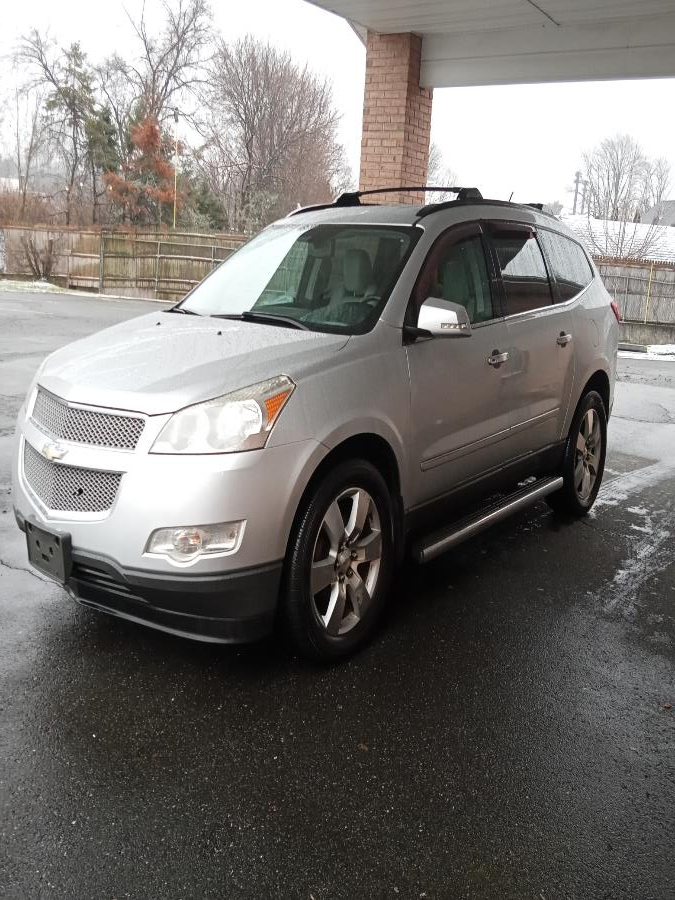 2011 Chevrolet Traverse AWD 4dr LTZ, available for sale in New Britain, Connecticut | Supreme Automotive. New Britain, Connecticut 2011 Chevrolet Traverse AWD 4dr LTZ, available for sale in New Britain, Connecticut | Supreme Automotive. New Britain, Connecticut