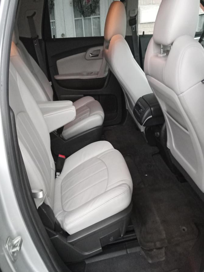 2011 Chevrolet Traverse AWD 4dr LTZ, available for sale in New Britain, Connecticut | Supreme Automotive. New Britain, Connecticut 2011 Chevrolet Traverse AWD 4dr LTZ, available for sale in New Britain, Connecticut | Supreme Automotive. New Britain, Connecticut