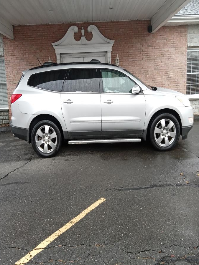 2011 Chevrolet Traverse AWD 4dr LTZ, available for sale in New Britain, Connecticut | Supreme Automotive. New Britain, Connecticut 2011 Chevrolet Traverse AWD 4dr LTZ, available for sale in New Britain, Connecticut | Supreme Automotive. New Britain, Connecticut