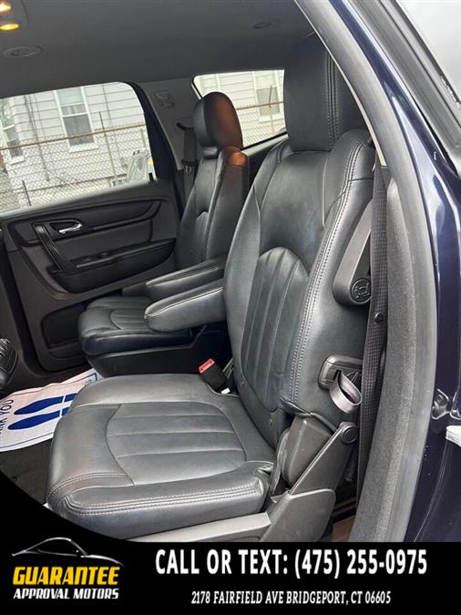 2015 Chevrolet Traverse LT AWD 4dr SUV w/1LT, available for sale in Bridgeport, Connecticut | Guarantee Approval Motors. Bridgeport, Connecticut 2015 Chevrolet Traverse LT AWD 4dr SUV w/1LT, available for sale in Bridgeport, Connecticut | Guarantee Approval Motors. Bridgeport, Connecticut