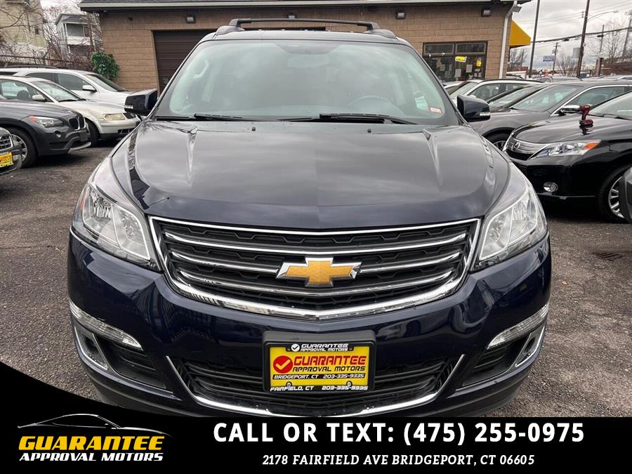 2015 Chevrolet Traverse LT AWD 4dr SUV w/1LT, available for sale in Bridgeport, Connecticut | Guarantee Approval Motors. Bridgeport, Connecticut