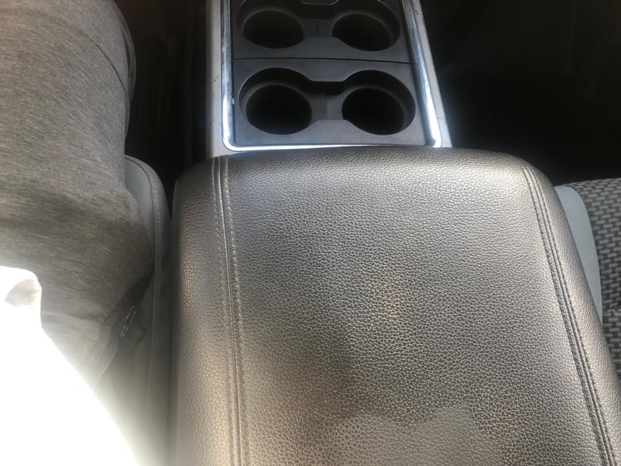 2016 Ford Super Duty F-250 SRW DIESEL 4WD Crew Cab 156" XLT, available for sale in Irvington, New Jersey | Elis Motors Corp. Irvington, New Jersey 2016 Ford Super Duty F-250 SRW DIESEL 4WD Crew Cab 156" XLT, available for sale in Irvington, New Jersey | Elis Motors Corp. Irvington, New Jersey