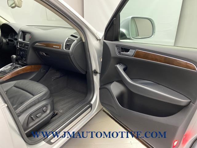 2010 Audi Q5 quattro 4dr Premium Plus, available for sale in Naugatuck, Connecticut | J&M Automotive Sls&Svc LLC. Naugatuck, Connecticut 2010 Audi Q5 quattro 4dr Premium Plus, available for sale in Naugatuck, Connecticut | J&M Automotive Sls&Svc LLC. Naugatuck, Connecticut